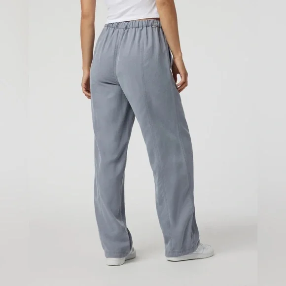 Vuori Women’s Coastline casual Pant Mallorca medium - Picture 16 of 16